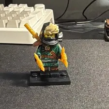 LEGO CMF Series 29 Mysterious Ronin Lloyd  *NEW*