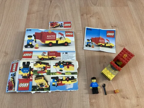 Vintage Lego 646 Auto Service Truck with Box Part and Instructions