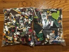 LEGO Mixed Bulk Lot Of Bricks & Parts Around 9 Lbs
