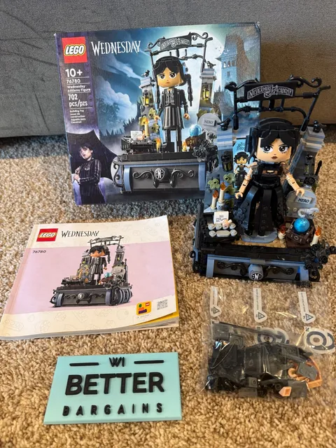 LEGO Wedneday 76780 Wednesday Addams Figure 2024 W/Box & Instructions
