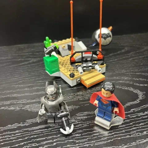 LEGO 76044 DC Super Heroes: Clash of the Heroes  - 100% Complete Retired Set