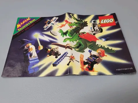 LEGO Castle Space Pirates Product Catalog Booklet (1993) Collector's Guide 