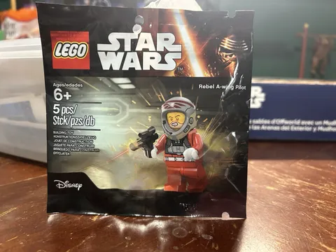 LEGO Star Wars: Rebel A-Wing Pilot (5004408) - New Sealed Minifigure Polybag