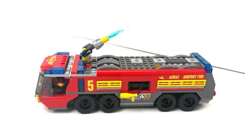 LEGO City 60061 Airport Fire Truck Fire Engine Retired 2014 Minifigure