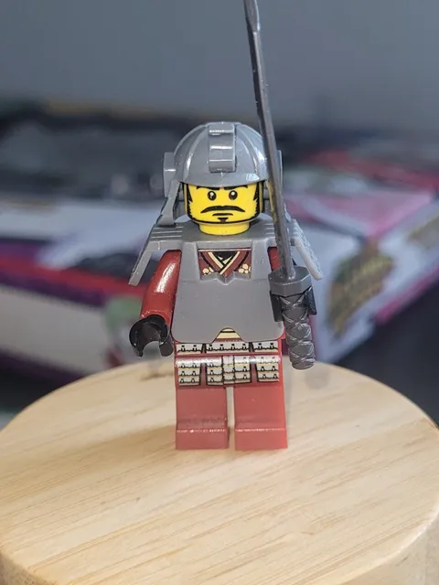 LEGO Samurai Minifigure (8803), CMF Series 3 - Samurai Warrior