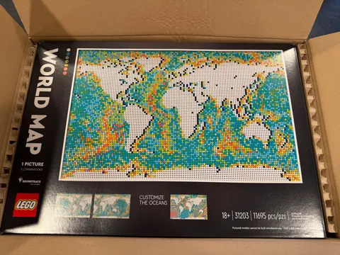 Lego 31203 Art: World Map (RETIRED MISB with original shipping box)