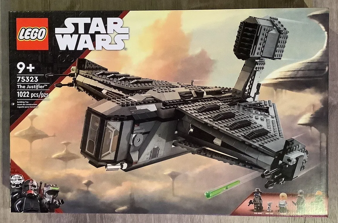 LEGO Star Wars 75323 The Justifier. New. Sealed. Great Shape! Ships Fast.