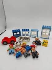 Lego Duplo Men Woman Dog Blocks Lot Of 15