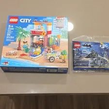 Retired LEGO City 60328 and Batman polybag 30653