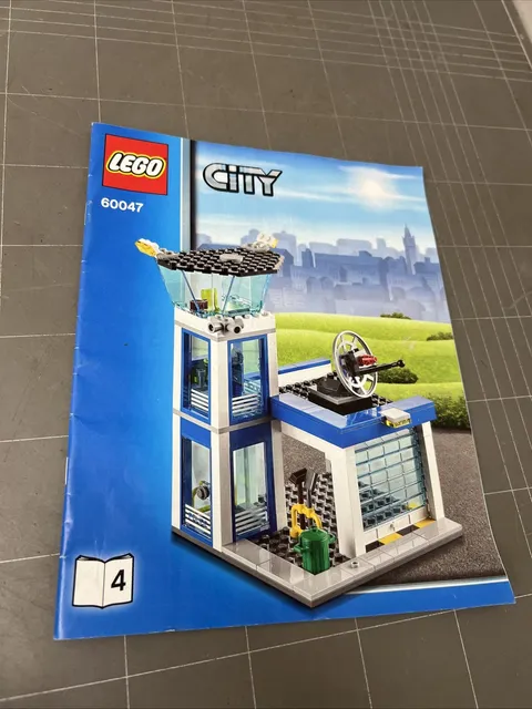 VINTAGE LEGO INSTRUCTIONS BROCHURE  CAR TRUCK CITY 60047 POLICE