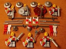 7 Lot Lego Lion Knight Minifigures Weapons Shields Helmets  Plume Flags Capes