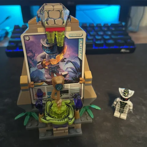 LEGO NINJAGO: Rattla Shrine (850445) no Manual, Card And Minifig Retired