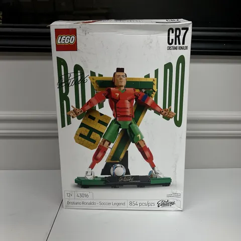 LEGO Editions 43016 Cristiano Ronaldo Soccer Legend Open Box Complete Sealed Bag