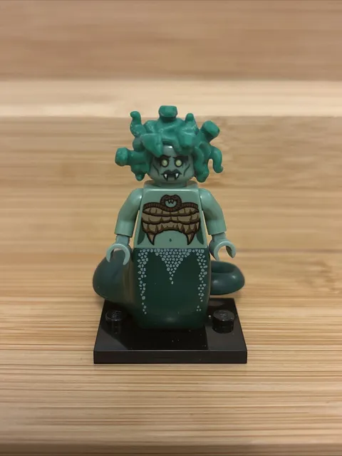 LEGO Medusa Collectible Minifigure Series 10 with Stand CMF