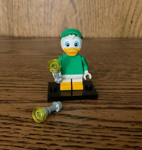 Complete Disney Lego Minifigure Louie Duck Series 2 Stand Accessories