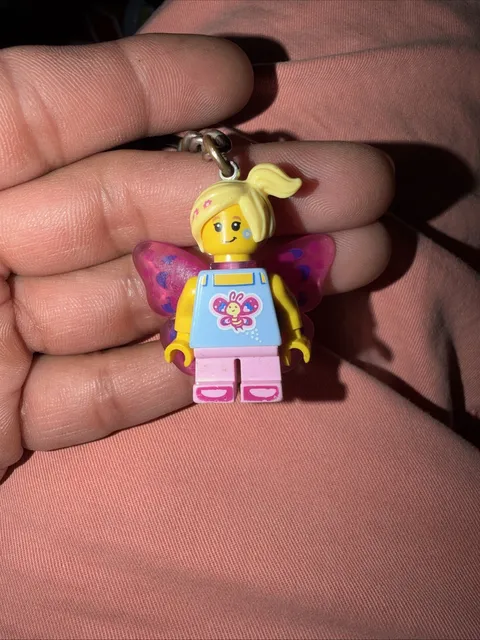 LEGO Minifigure Keychain - Lady Butterfly Girl 853795 Use