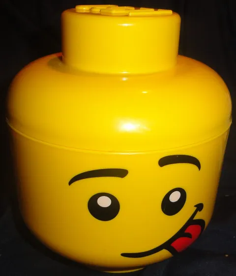 LEGO MINIFIG FACE TOUNGE OUT 7 INCH PLASTIC STORAGE COOKIE JAR YELLOW STACKABLE