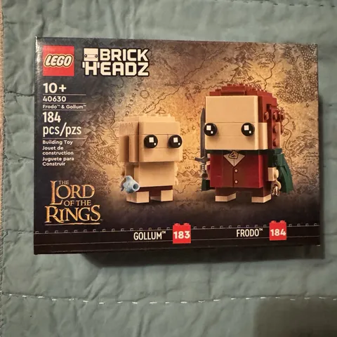 LEGO BRICKHEADZ: Frodo & Gollum (40630)