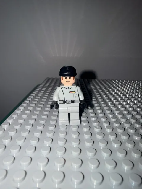 Lego Star Wars Imperial Officer Light Bluish Gray Uniform 2016 Death Star