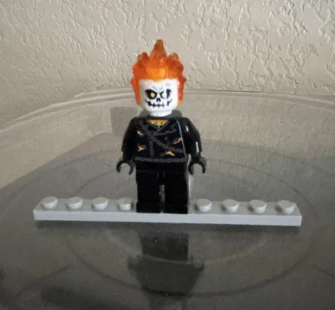 Lego marvel ghost rider mini figure