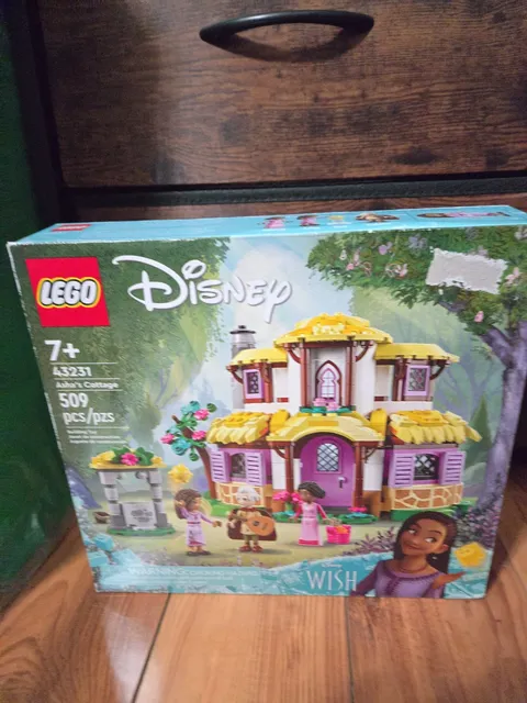 LEGO Disney Princess: Asha's Cottage (43231)