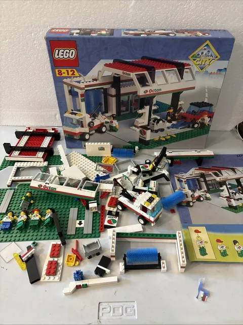 LEGO City 6472 Gas N' Wash Express With Box Unsure If Complete