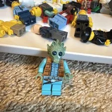 LEGO Alien Minifigure Light Blue Legs w/ Tan Vest Torso, Plastic
