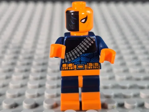 Lego DC Deathstroke sh0194 SHIPS Saturday