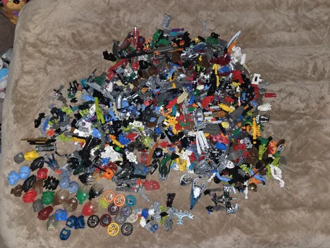LEGO Bionicle Hero Factory Bulk Lot/ 8 Pounds assorted parts
