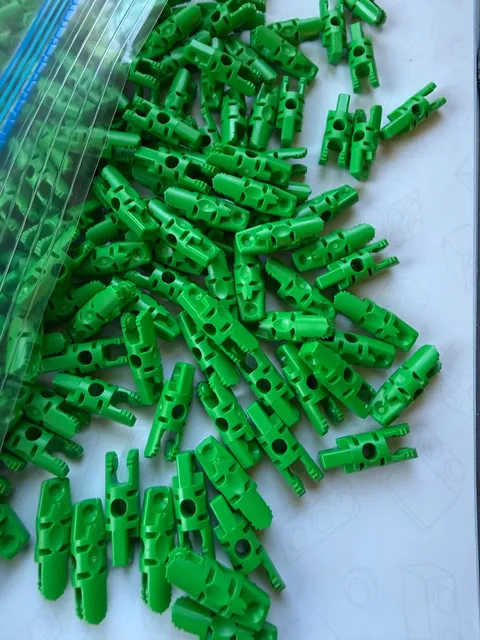 LEGO-NEW-#30554B-BRIGHT GREEN-HINGE CYLINDER LOCK/1 FINGER/2 FINERS END/10 PIECE