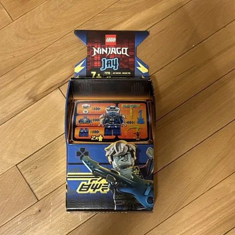 LEGO Ninjago Jay Avatar  Arcade Pod  71715 