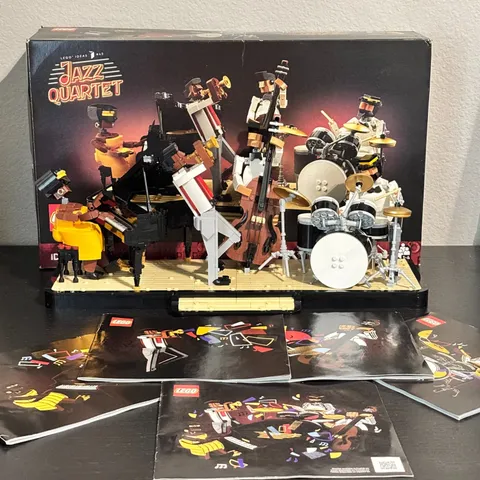 LEGO Ideas Jazz Quartet Set (21334) / RETIRED / CIB / Ships Cheaper w/ no box!!