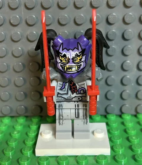 LEGO Ninjago Harumi Minifigure w/Oni Mask of Hatred NJO459 2018 (Good Condition)