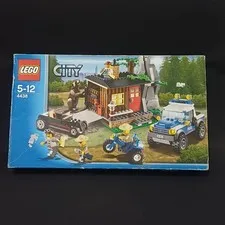 LEGO City 4438 Robber's Hideout NEW Factory Sealed Japan Box Wear Retired 2012