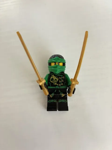 LEGO Ninjago Skybound Lloyd Minifigure njo0209