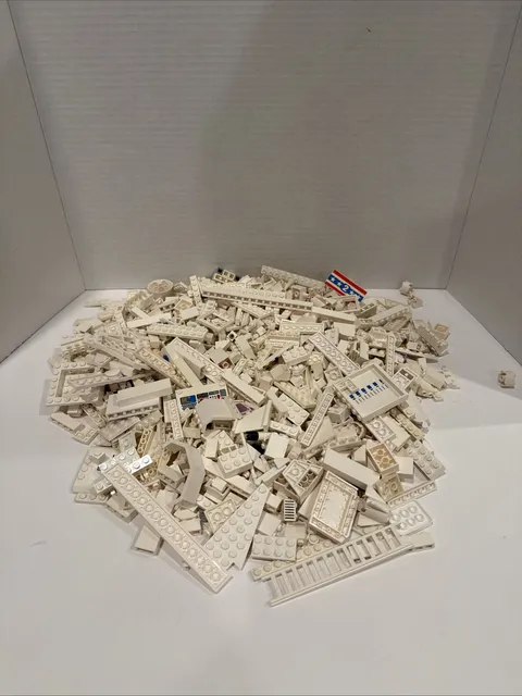 Lot Of 2 Pounds (Lbs) Lego Random White Parts Pieces Bricks Sorted