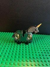 Lego Kingdoms Knights Green Dragon Barding Ruffled - Armored Horse from set 7187