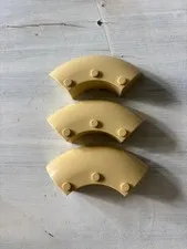 LEGO Tan Brick Round Corner 6x6x2 Lot of 3 Part 87559