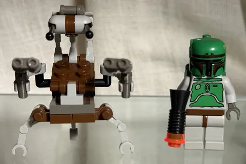 LEGO Vintage Star Wars Boba Fett Minifigure w/ Jetpack & Droideka Lot