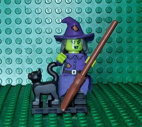 LEGO Witch Minifigure