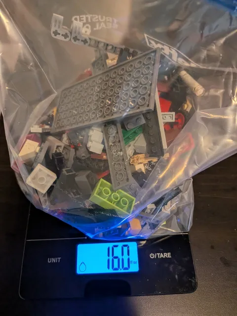 LEGO Bulk 16oz Lot 5