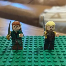 Tauriel and Legolas Greenleaf LEGO Minifigures Lot
