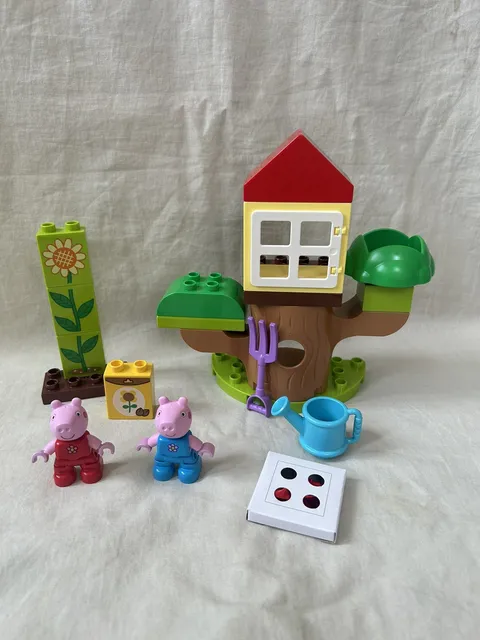 Lego Duplo 10431 Peppa Pig Garden and Tree House Complete Set
