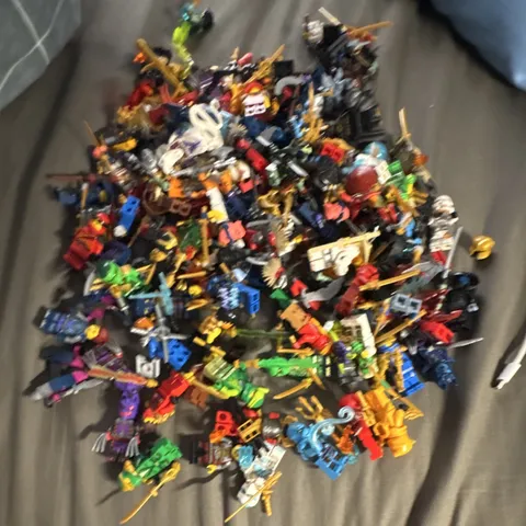 Assorted LEGO Ninjago Minifigures (Randomized Selection)