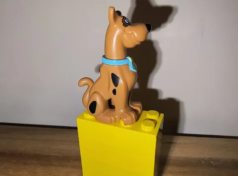 LEGO Scooby-Doo Dog Minifigure Sitting Free Shipping W/ Combined Shipping!
