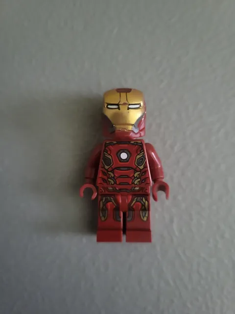 LEGO Marvel: Iron Man Mark 45 Armor sh0164 2015 Great Condition Genuine Lego