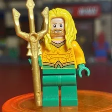 Lego DC Super Heroes Aquaman Minifigure Yellow Long Hair w/ Trident sh0557 76116