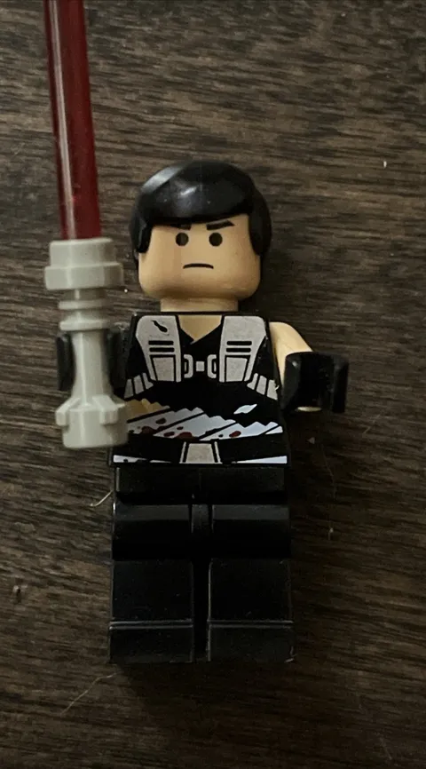 Darth Vaders Apprentice/Starkiller/ Galen Marek Minifigure, 7672 Lego, Year 2008