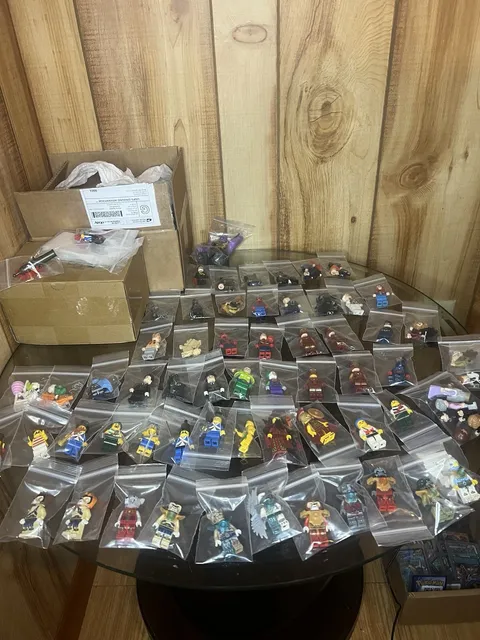 Lego Lot- Various Minty Minifigures- Vintage, Marvel, Dc, Chima Etc