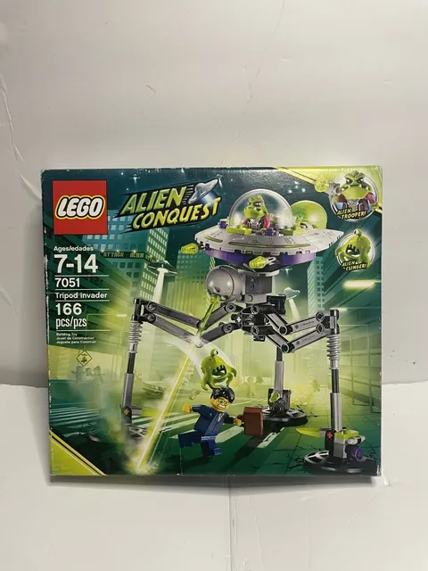 LEGO Alien Conquest Tripod Invader 7051 NEW Complete Set Box 166 pcs